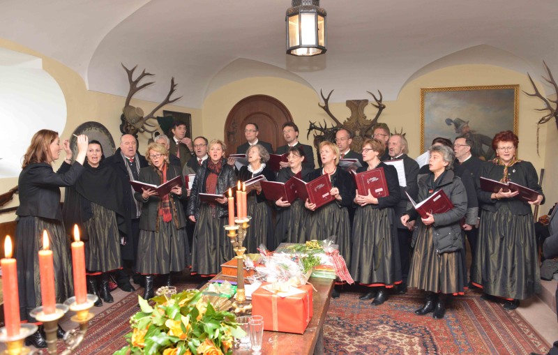 2014.12.13_32_Geburtstags-Messe Kaiserliche Hoheit.jpg